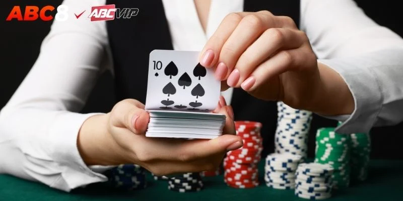 TÌm hiểu điều làm nên sức hút của tựa game Baccarat ABC8